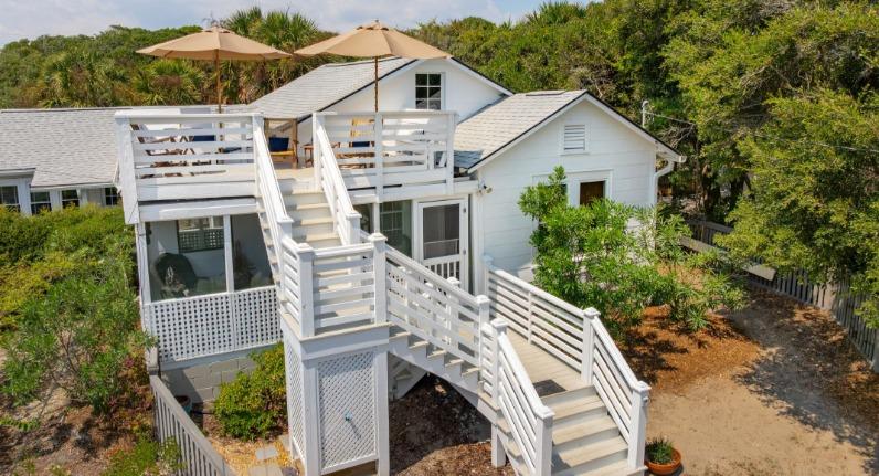 Long Term Rental Sandcrab