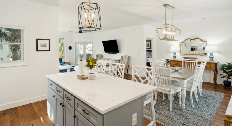 Long Term Rental 501 Moorings Villa